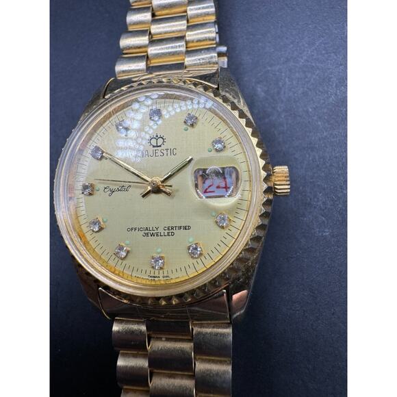 Majestic Gold Tone Dial Crystal Hour Marker Jewelled Date Watch Taiwan Dial - Picture 3 of 7
